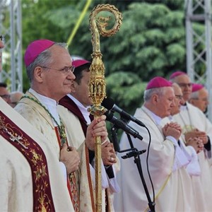 Nadbiskup Kutleša predvodio misu prigodom 25. obljetnice uspostave Gospićko-senjske biskupije